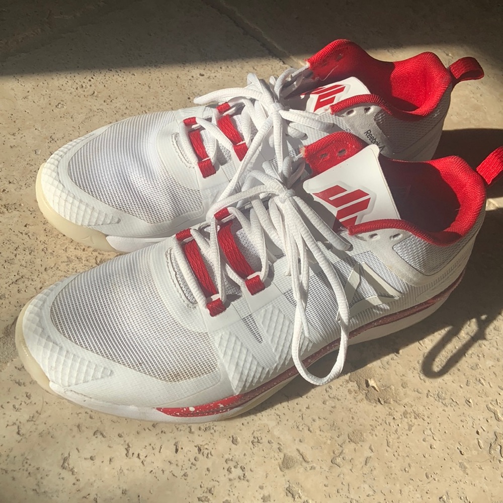 JJ watt red shoes 8.5 size men’s